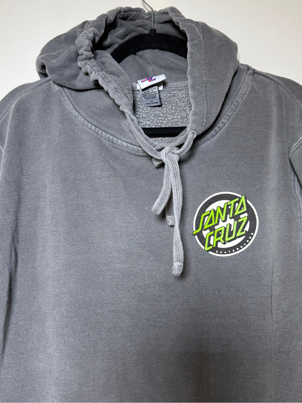 Santa Cruz Skateboards Men's Gray Neon Green Logo Hoodie Sweatshirt Medium
